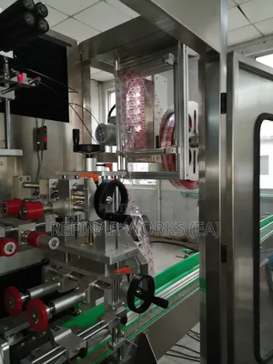 Automatic Bottled Water Shrink Labeling Machine