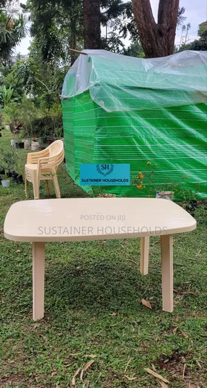 Multipurpose Plastic Table,8 Chairs Plastic Table