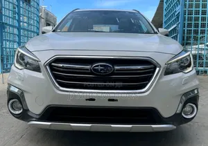 Subaru Outback 2.5i Premium AWD 2018 White