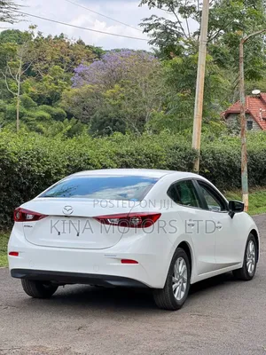 Mazda Axela 2019 Pearl