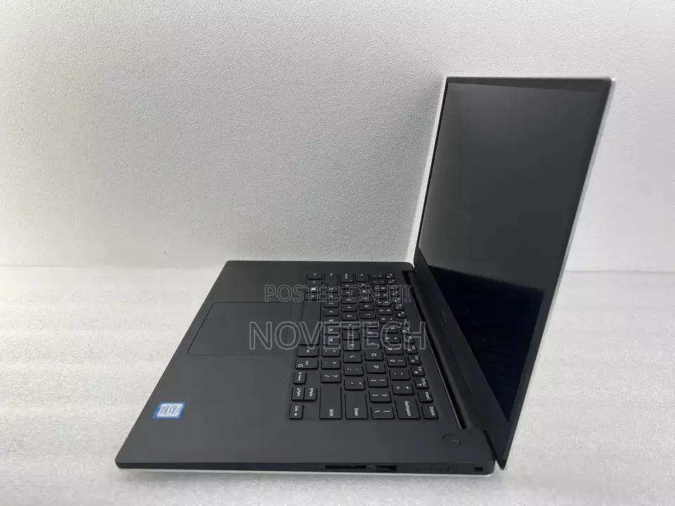 Laptop Dell Precision 5530 16GB Intel Core I7 SSD 512GB