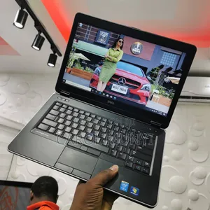 New Laptop Dell Latitude E6440 8GB Intel Core I7 HDD 500GB