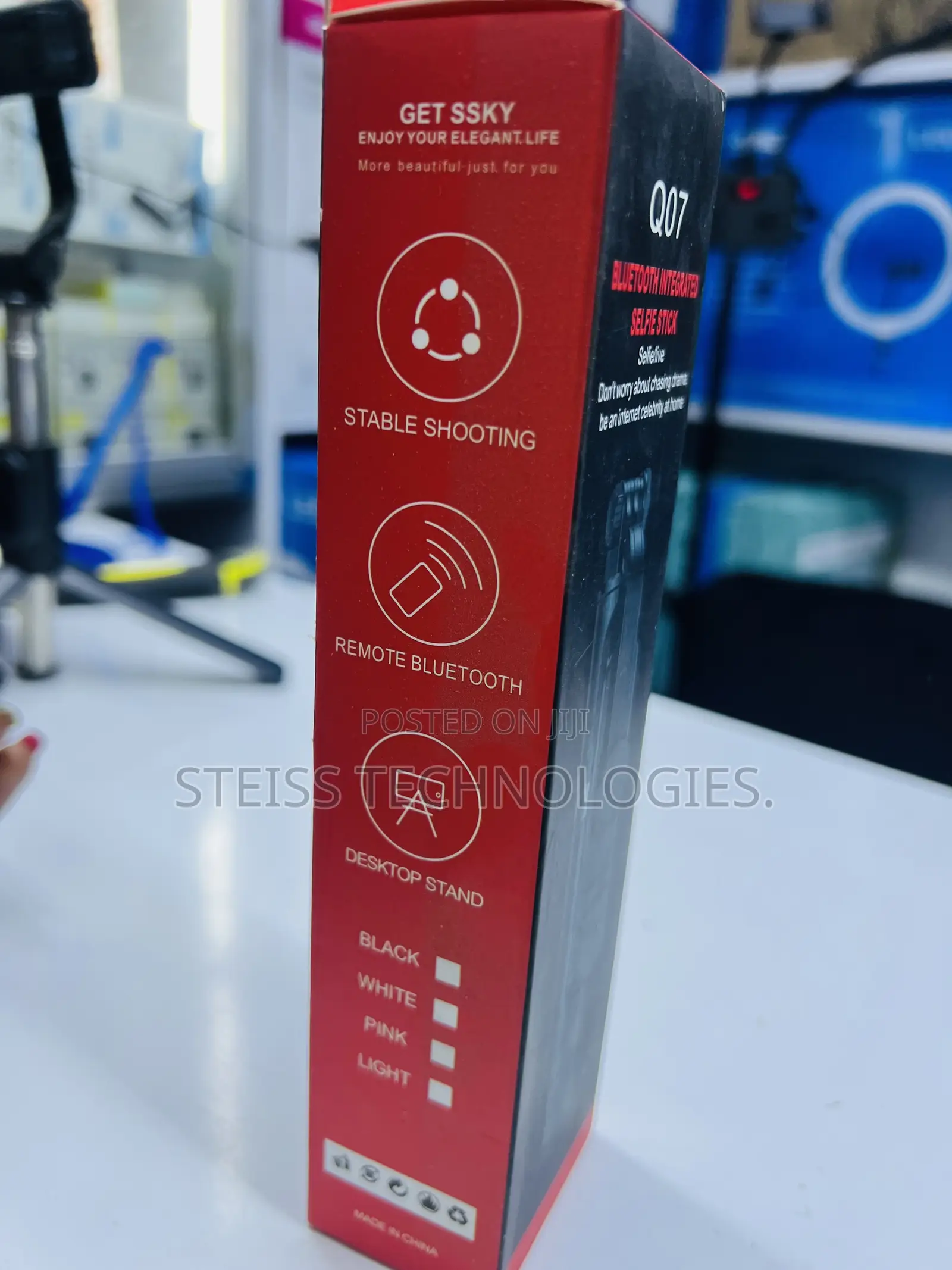 Seflie Stick With Stand.