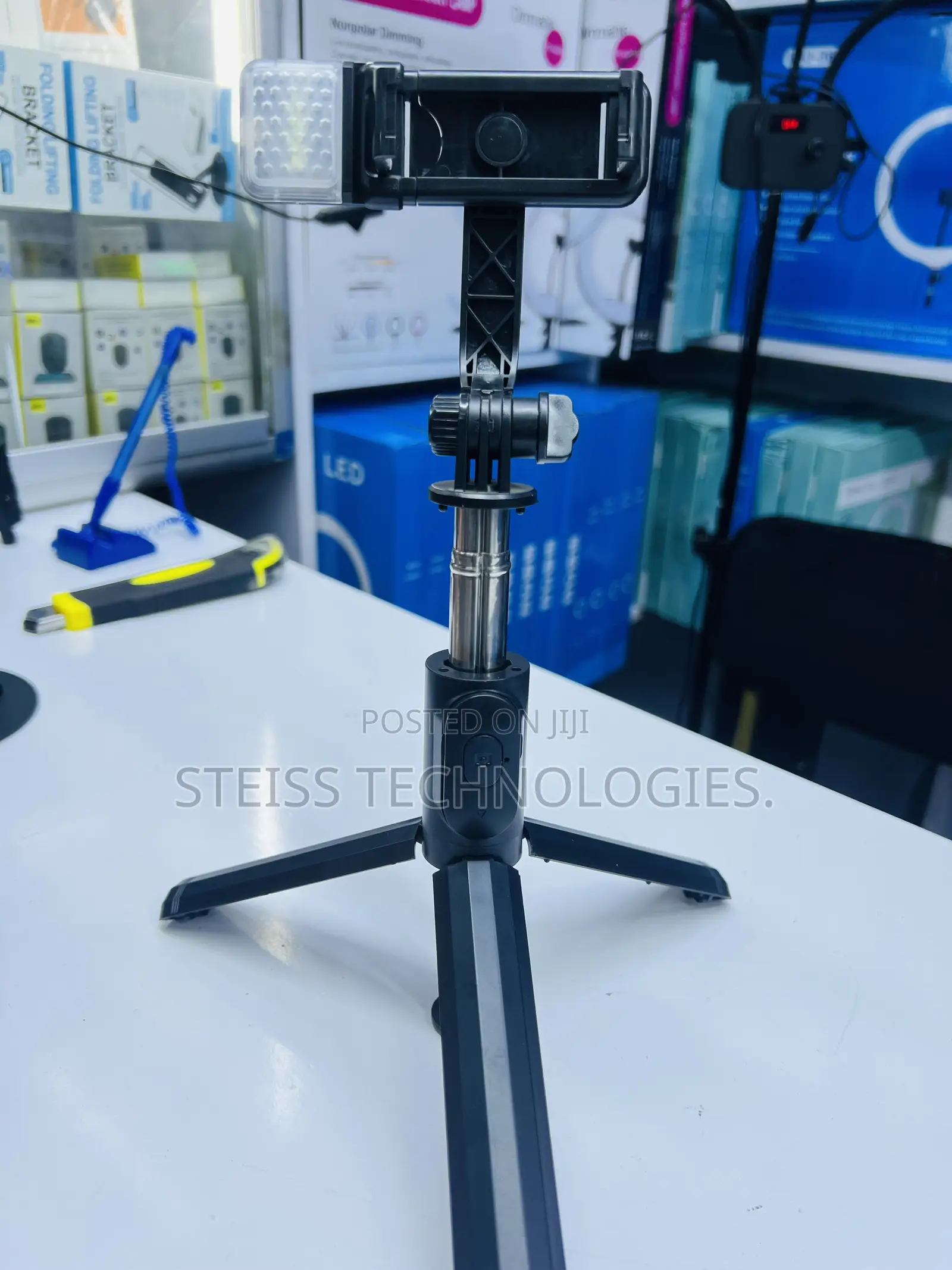 Seflie Stick With Stand.