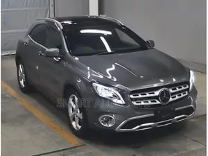 Mercedes-Benz GLA-Class 2017 Gray