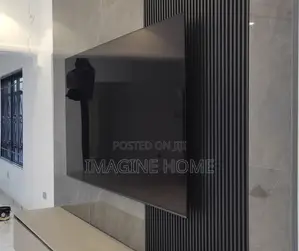 Dark Grey Fluted Wall Panels/White Marble Sheets