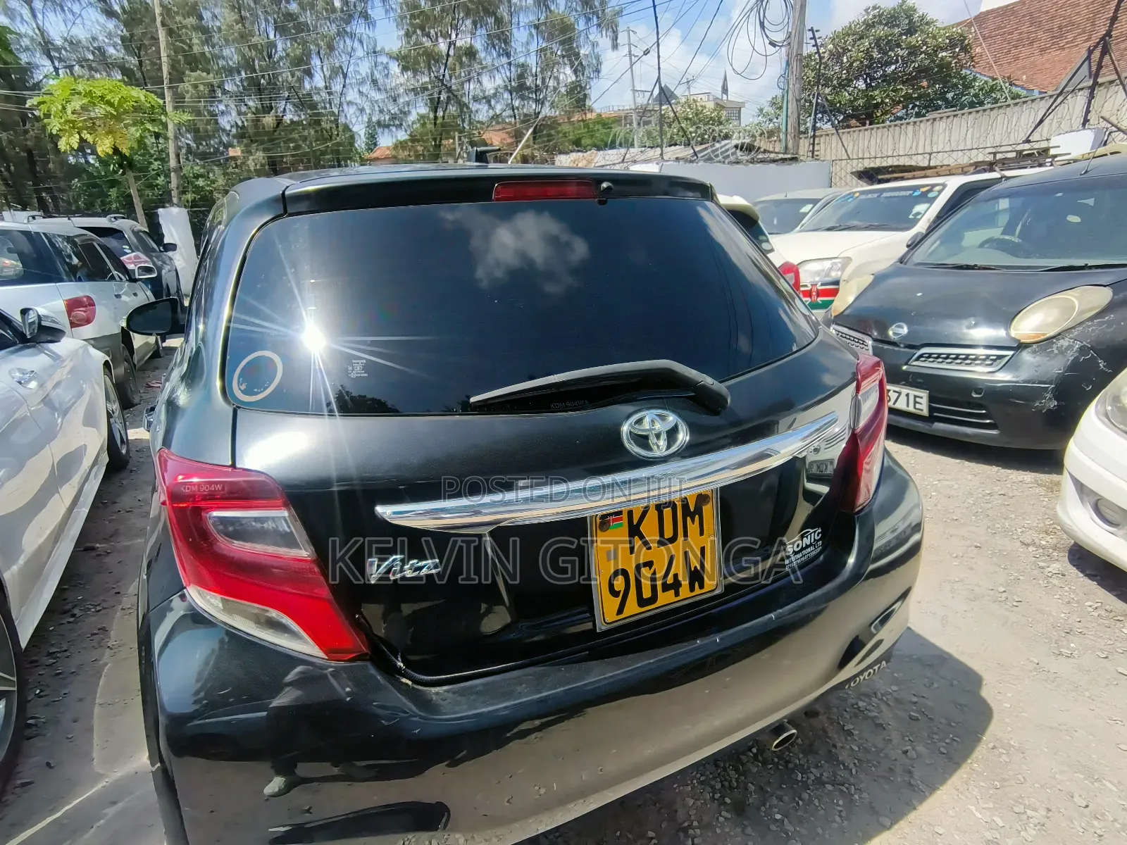 Toyota Vitz 2016 Black