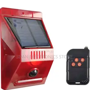 Solar Motion Sensor Alarm Lamp for Animal Repellent Outdoor