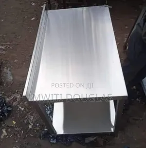 Bright Stainless Working Table