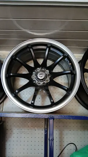 Sports Rims 17 Offset Black With Silver Lyne