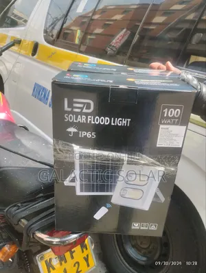 100w Solar Floodlight With Motion Sensor