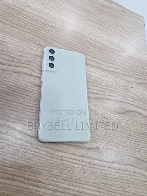Samsung Galaxy S21 FE 128 GB White