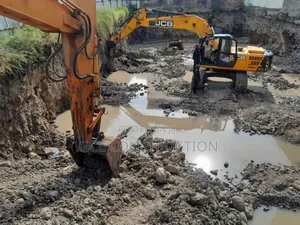 Excavator, Shovel And Grader For Hire