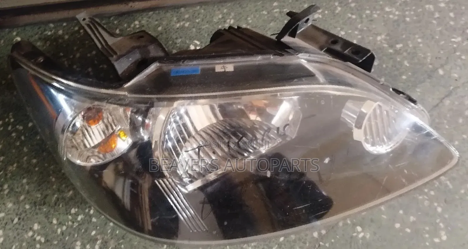 Mazda MPV Headlights
