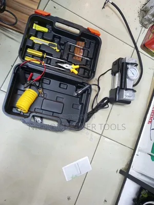 Portable Car Air Compressor Kit 
Double Cylinder 9l
