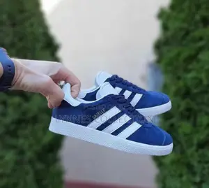 Adidas Gazelle: Adidas Gazelle Sneakers