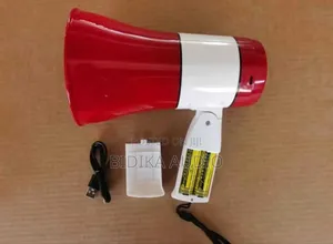 UKC Hand Grip Power Megaphone Speaker