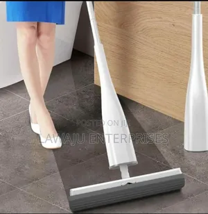 Automatic Self Wringing Mop