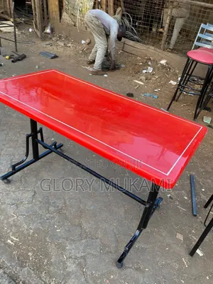 Rerestaurants and Bar Table