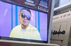 TCL 32 Inch Smart Tv.