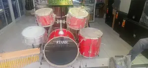 Tama Drum Set
