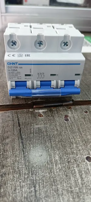 3pole MCB 125a