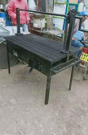 Graceful Mild Steel Choma Grill