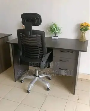 Gray Study Table and Headrest Office Chair (4fts)
