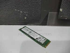 Samsung 1tb Pcie Nvme SSD 1024gb Pm981 Mz-Vlb1t0c