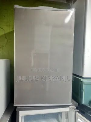 Counter Top Refrigerator 150L