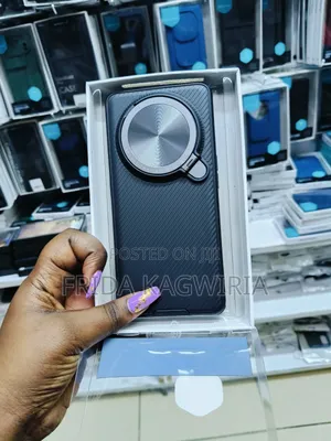 Oppo Find X6 Pro Nilkin Camshield Back Cover With Stand