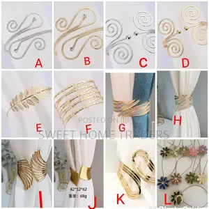 *Metallic Buckle Curtains Holders