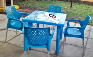 Strong 4 Chair Metal Tubing and Square Table Set.