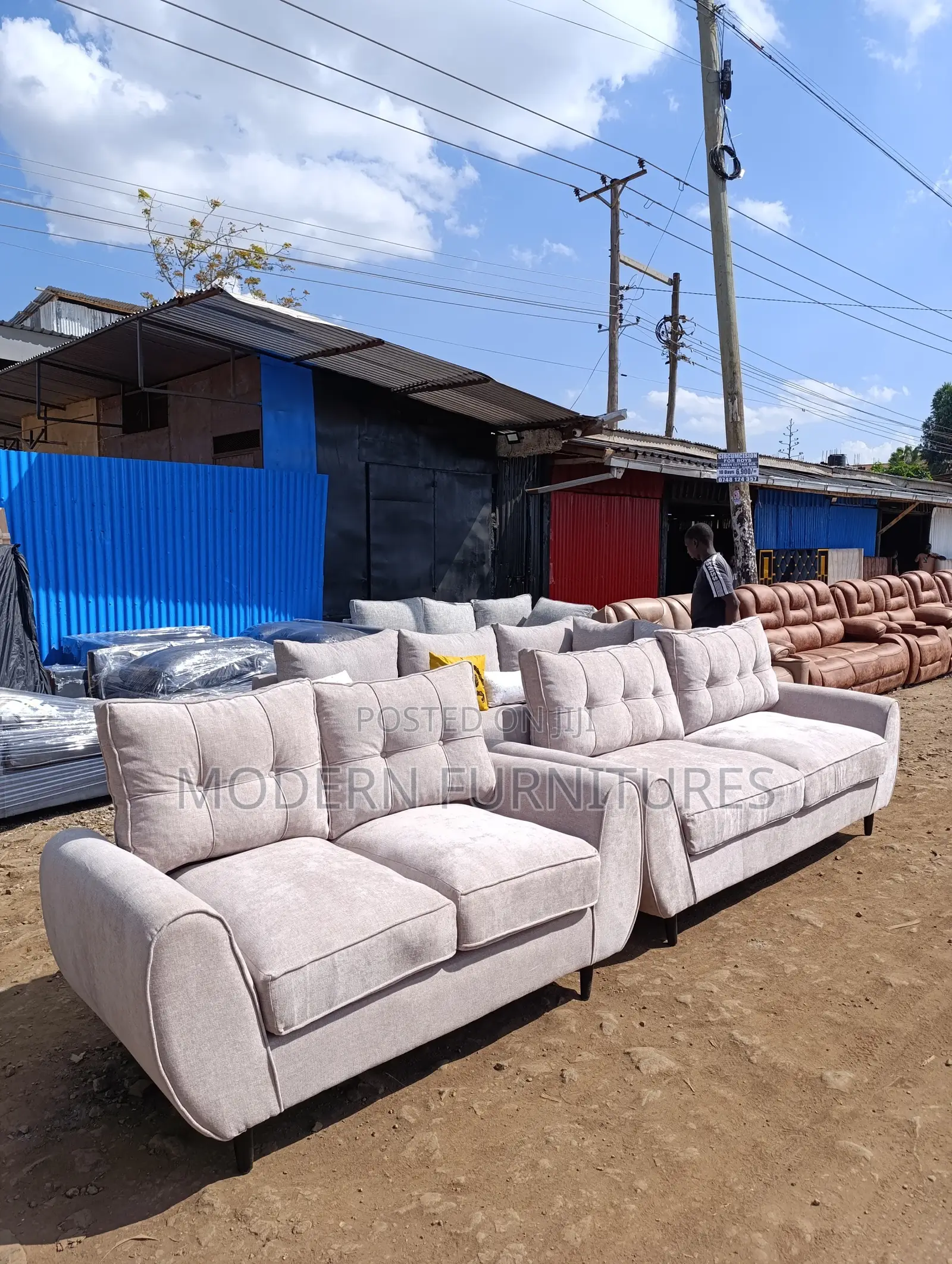 Luxurious 5 Seater Sofa