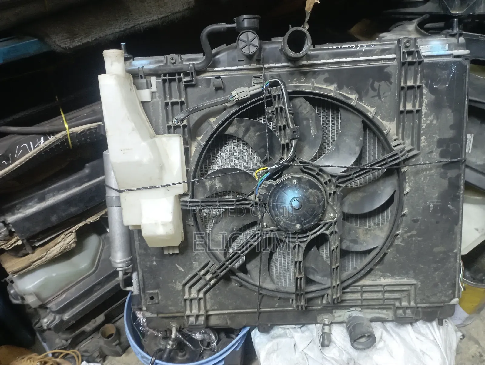 NV 200 Radiator Complete