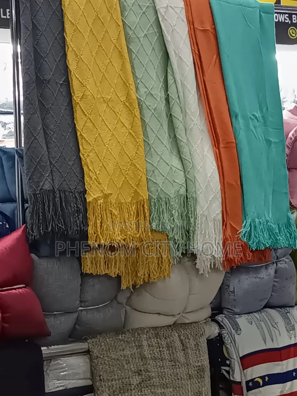Decorative Fleece Blankets