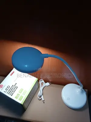 Led Rechargeable Desk Lamp.Three Mode Light,Sensor Lamb
