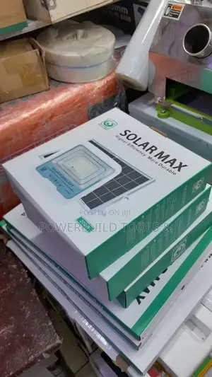 Solar Max 200W Flood Lights