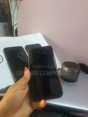 Apple iPhone XR 128 GB Black