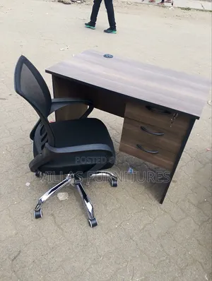 Mesh Chair and 0.9 Office Desk