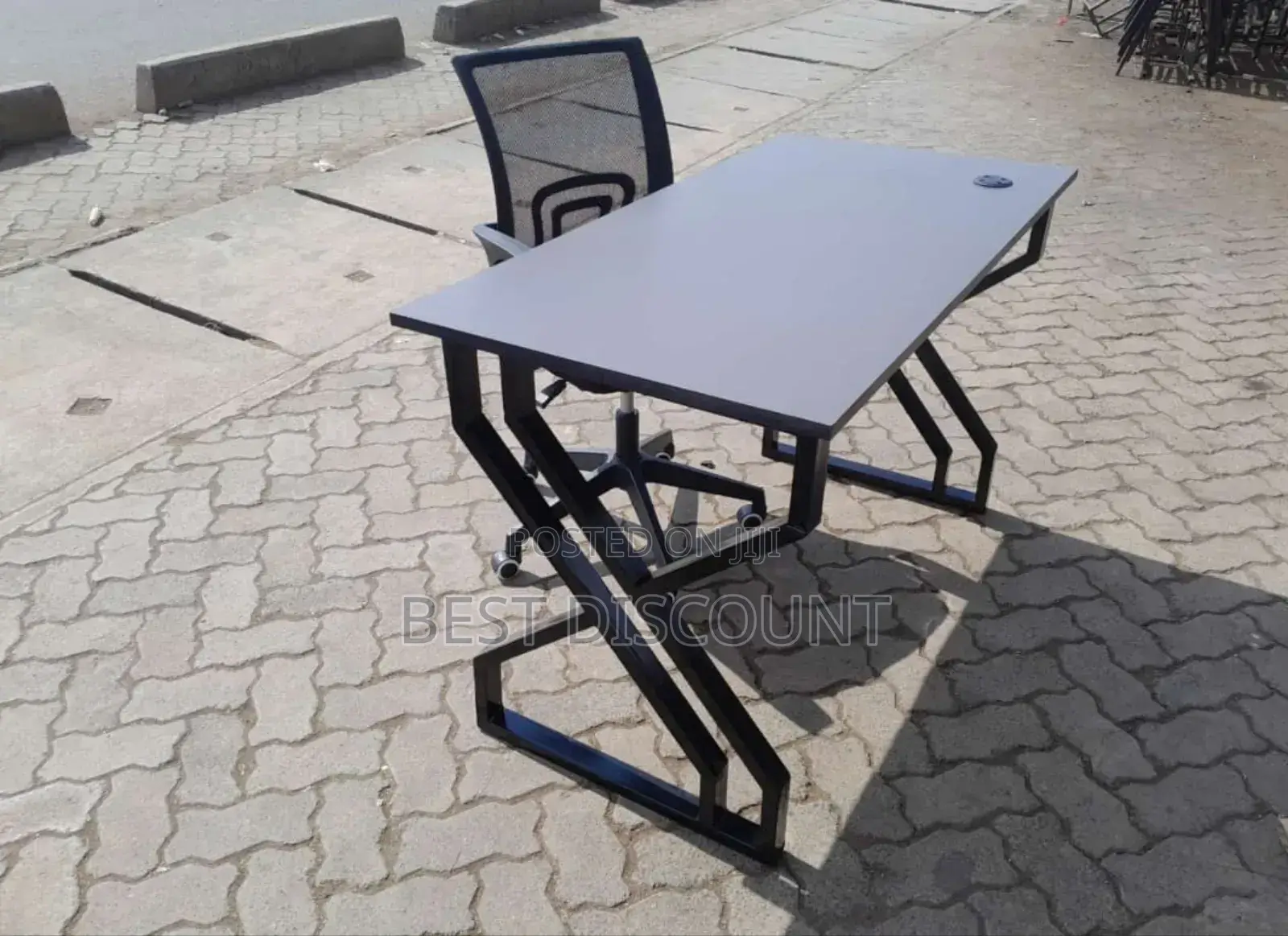 Black Mesh Chair With Metallic Table 1200mm