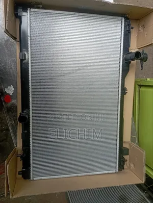 2017 Voxy/Noah Radiator