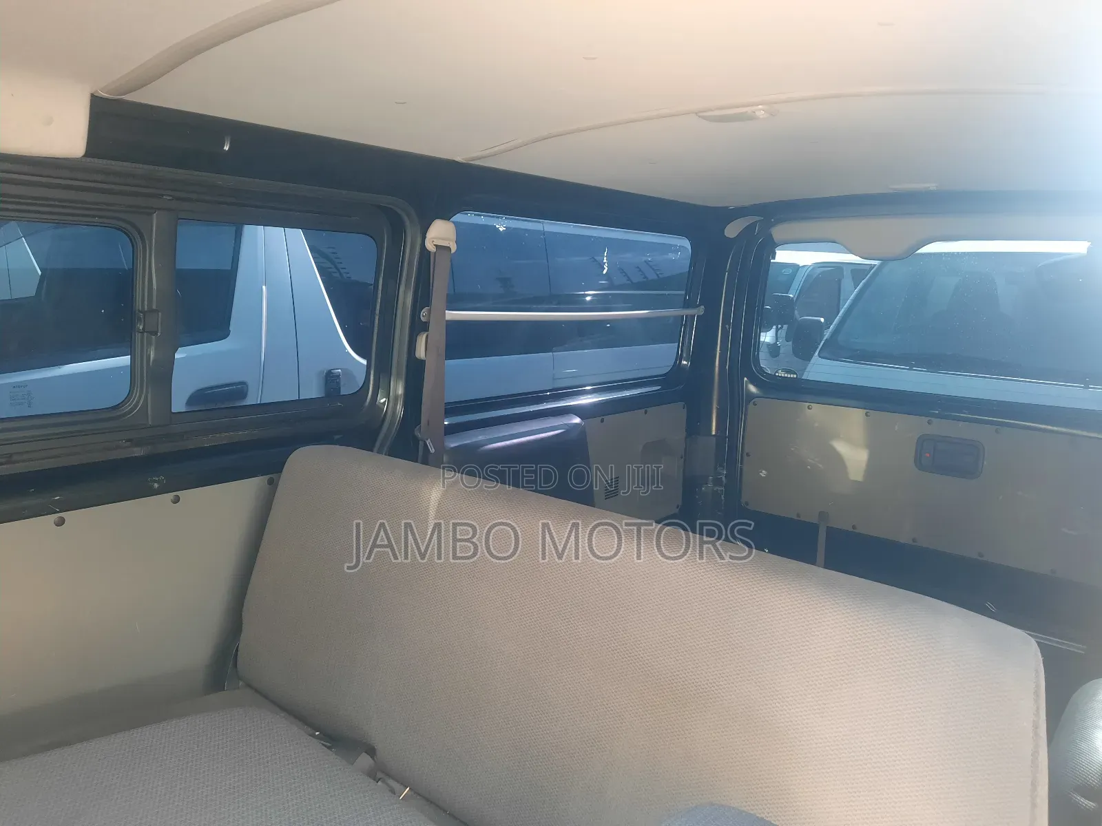 Toyota HiAce 2017 Black