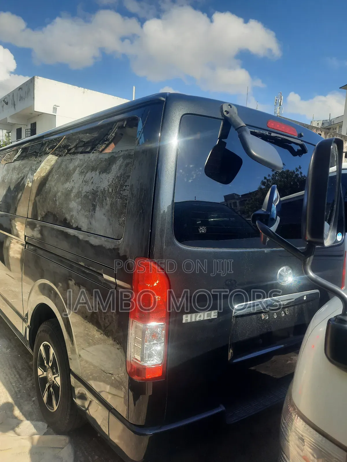 Toyota HiAce 2017 Black