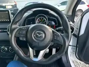 Mazda Demio 2018 White
