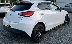 Mazda Demio 2018 White