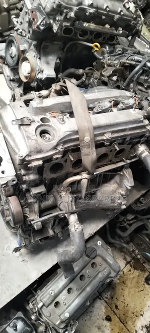 Toyota Harrier 2AZ Slimm Engine
