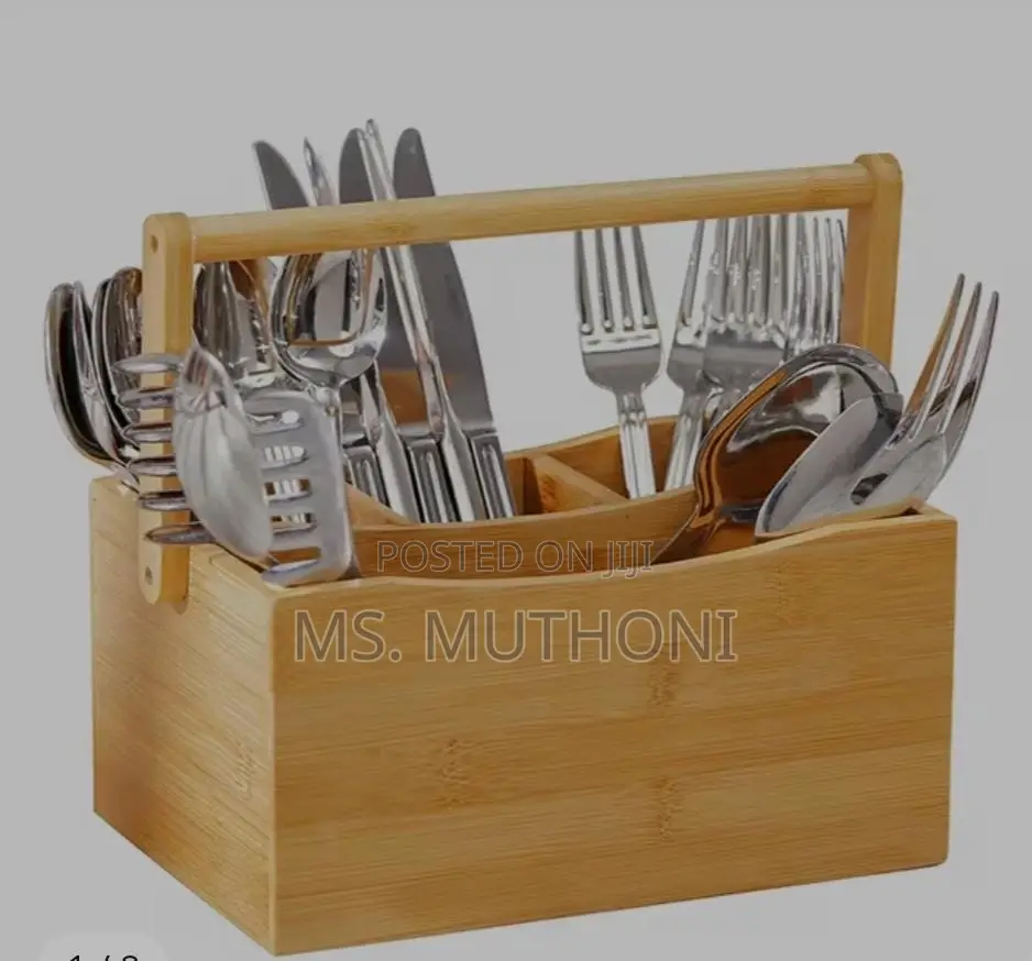 Portable Countertop/Kitchen Cutlery Organizer With Handle