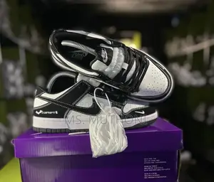 Nikemens Sb Dunk Low Batman - Black (High Quality Version )