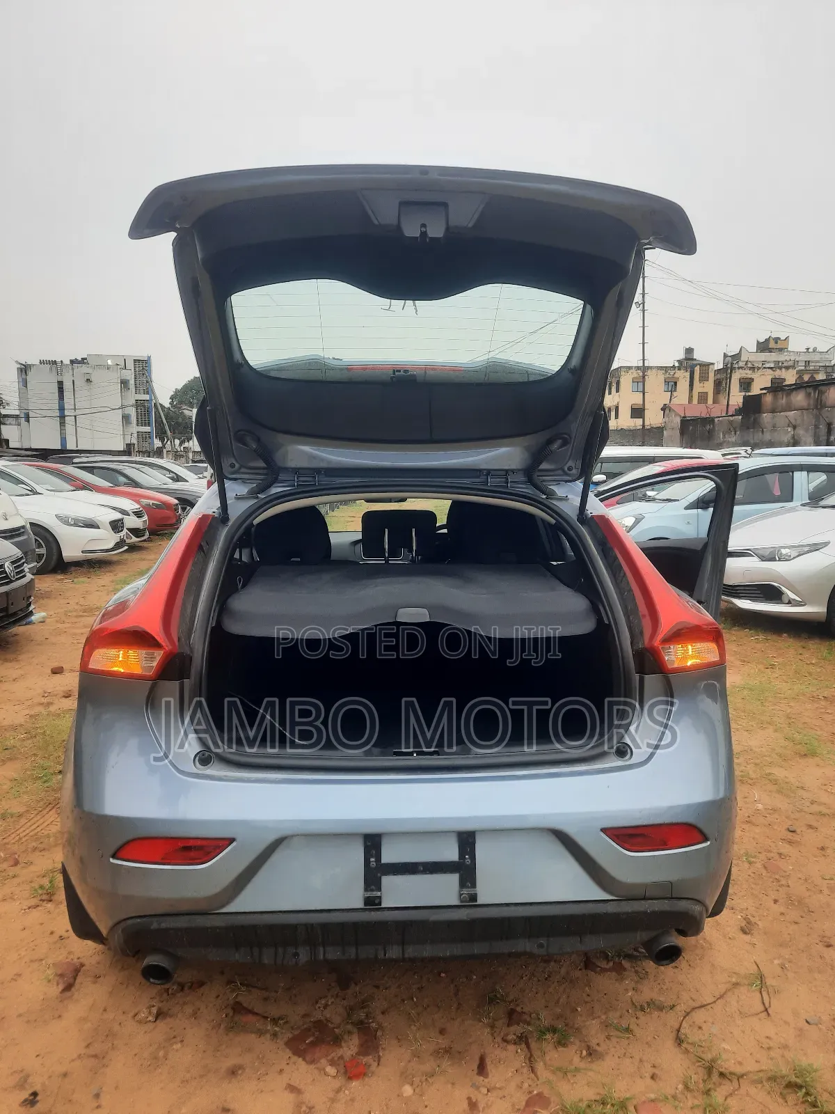 Volvo V40 2017 Blue